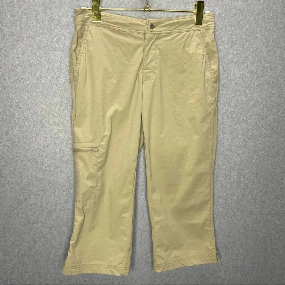 Coolibar UPF Protection Cargo Gorpcore Tan Capri Pants